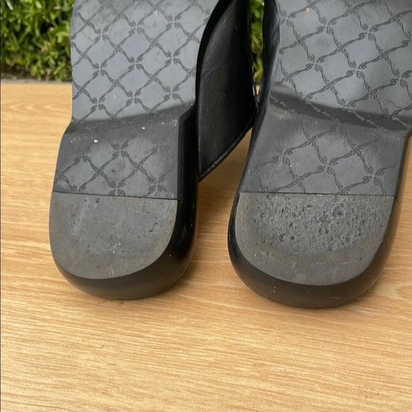 COLE HAAN BLACK LEATHER LOAFER SLIDES Made in Italy Size 8 - Picture 8 of 10